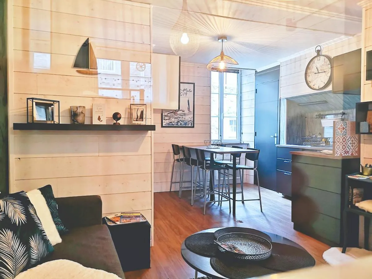 Apartment Au Coeur Des Remparts, L'Ecrin Appartement 2 Chambres Pour 2-6 Pers Saint-Malo